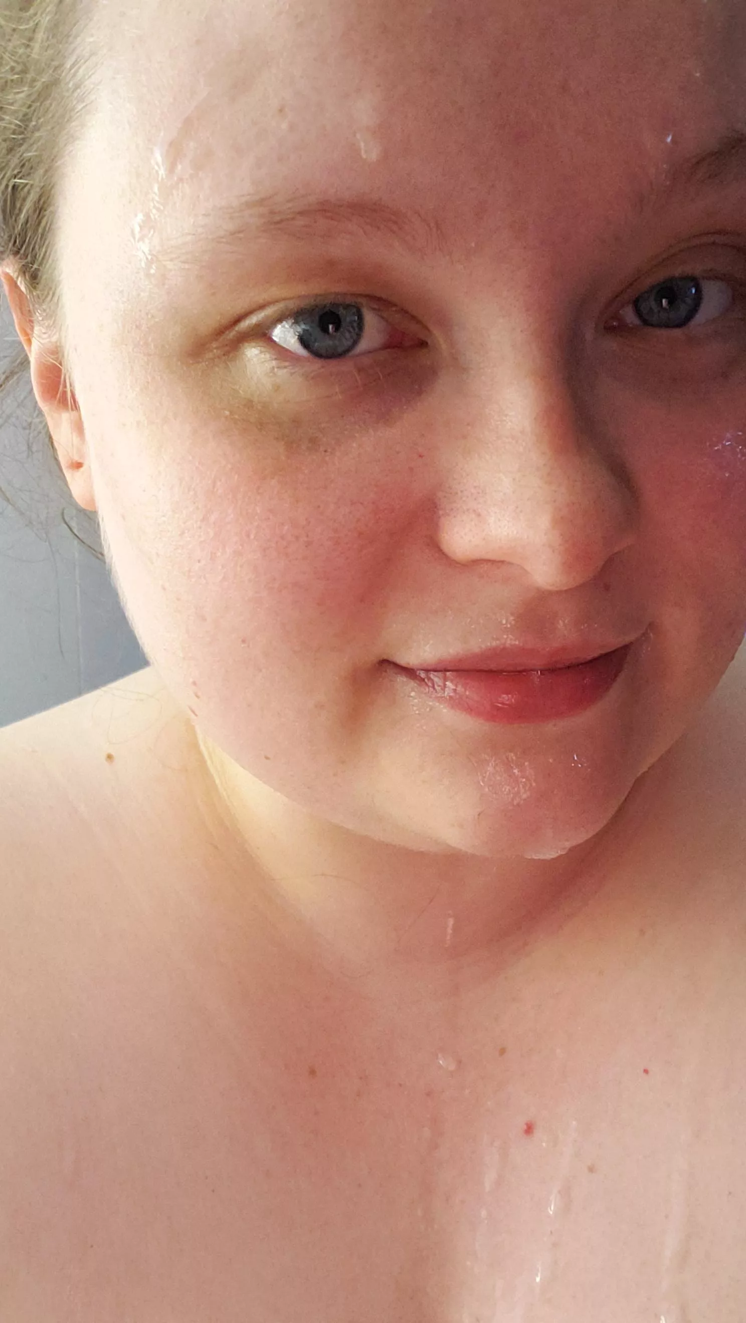 Got in my hair too posted by TigPaleBiddies