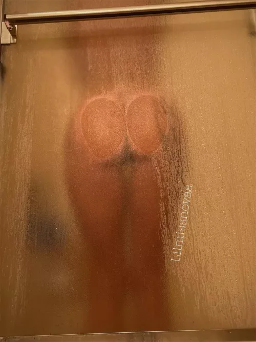 Got me wet 💦 OF@lilmissnovaa 💋 by darkw0nderland