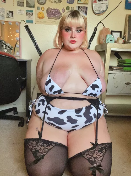 got milk? 😈 by eslutsRus