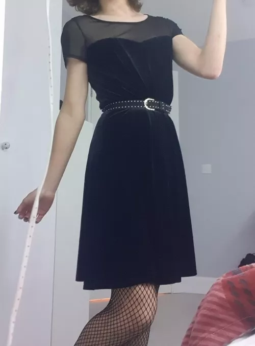 Got my first dress in a second hand shop and feeling pretty great, hope you like it too <3 by Alpharius7844
