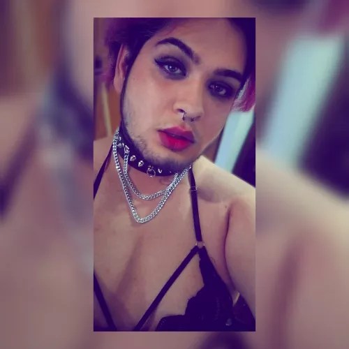 Got my first set Ina while, I think it came out pretty great🙌love how other pics came out too😜 by guitarmanweeps