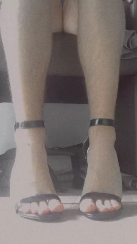 Got new heels🥰 by nikkietje48