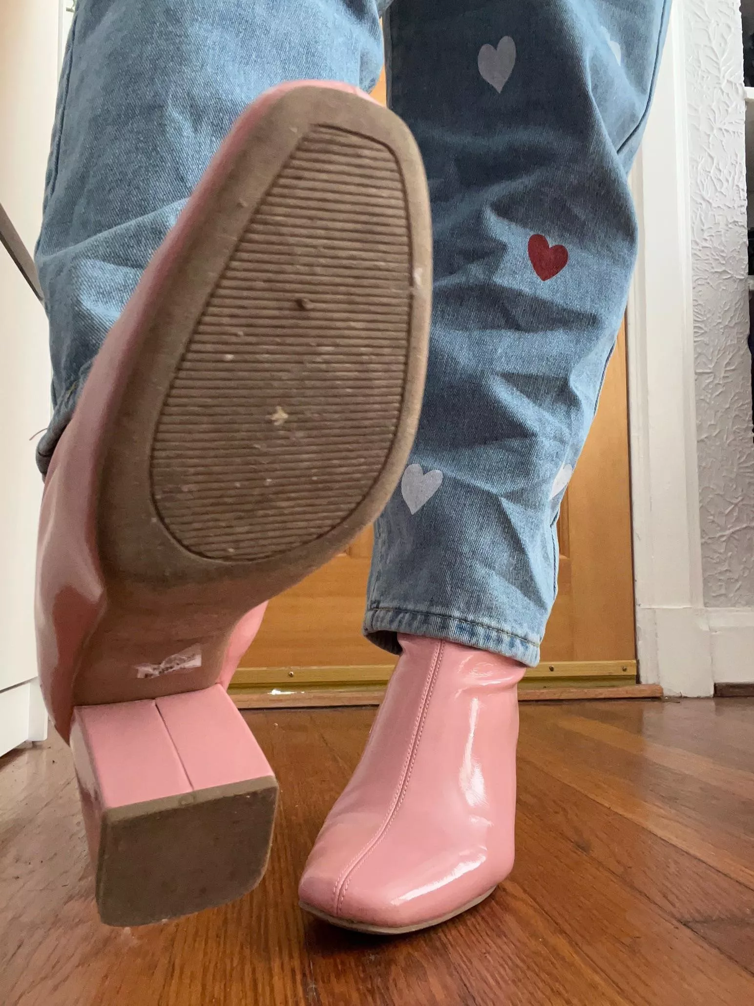 Got something under my soles there. Won’t you? posted by cococeline