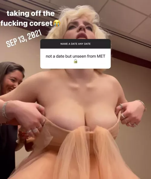 Got the urge to motorboat and tittyfuck Billie Eilish's massive tits by avdd4