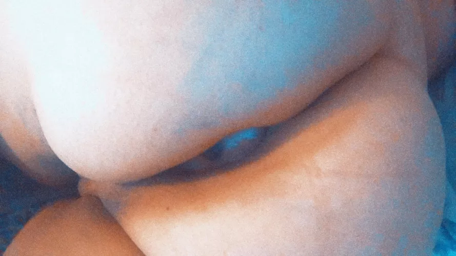 Got this big boy in lube free 🥵🤤 by Charming_Audience922