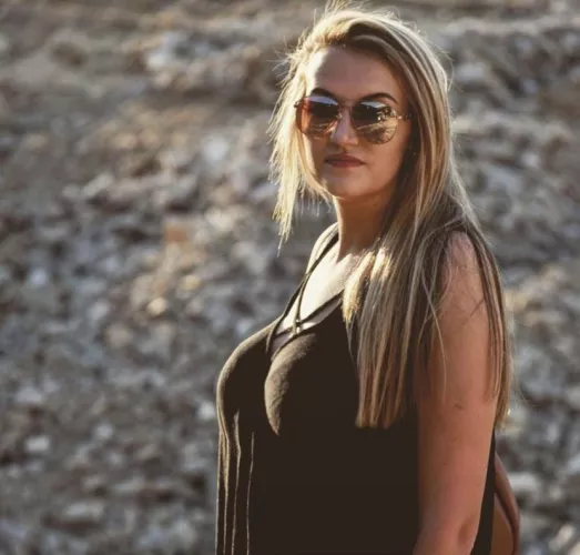 Got Those Things On Her Pt.2 by NewHousing4059