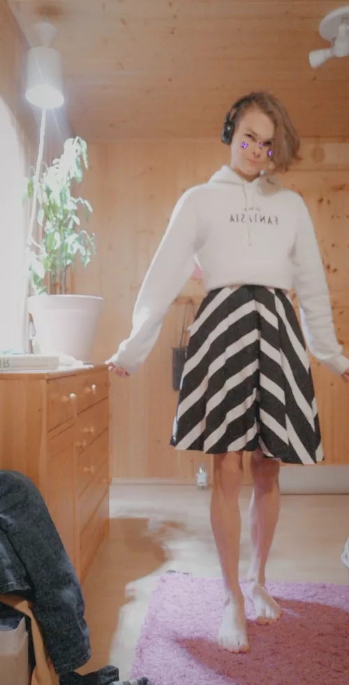 Got too anxiety and deleted all my photos. Now uploading some of them by Urownone