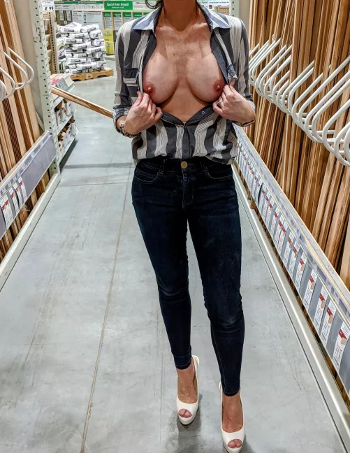 Got wood?? [F] by Captain_5