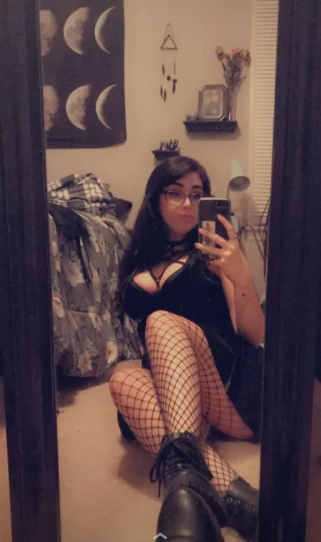 Goth gfs are the best gfs by Deadboy1776