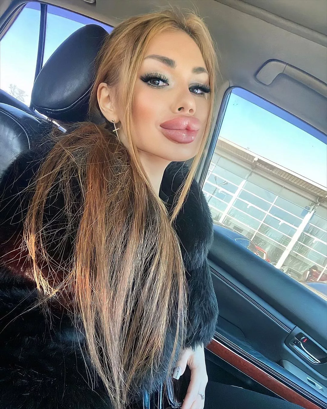 Gotsina Medina has a perfect pout posted by oxford_stud