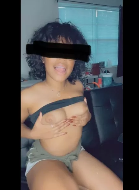 gotta love small tits by itssyagirllexx