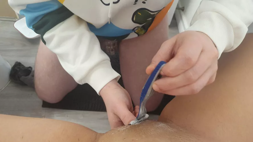 Gotta serve his princess :p do you do this to your mistress? :) by loviedao