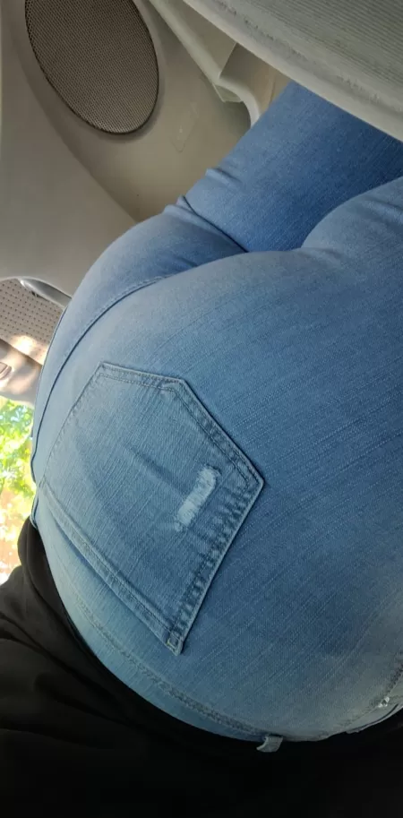 🧁 grab a handful? by curvymama2020