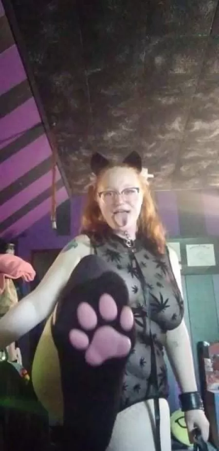 Grab my leash !! 🐈‍⬛💗 by angrygingie