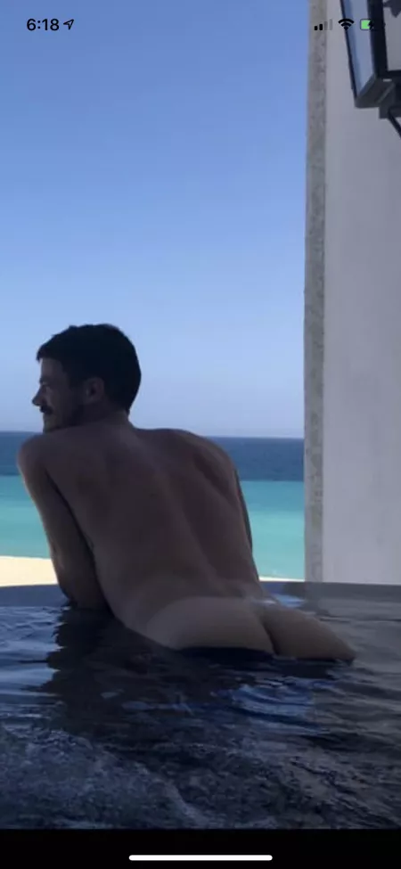 Grant Gustin from The Flash with a plump one by MrMisterDirtyThirty