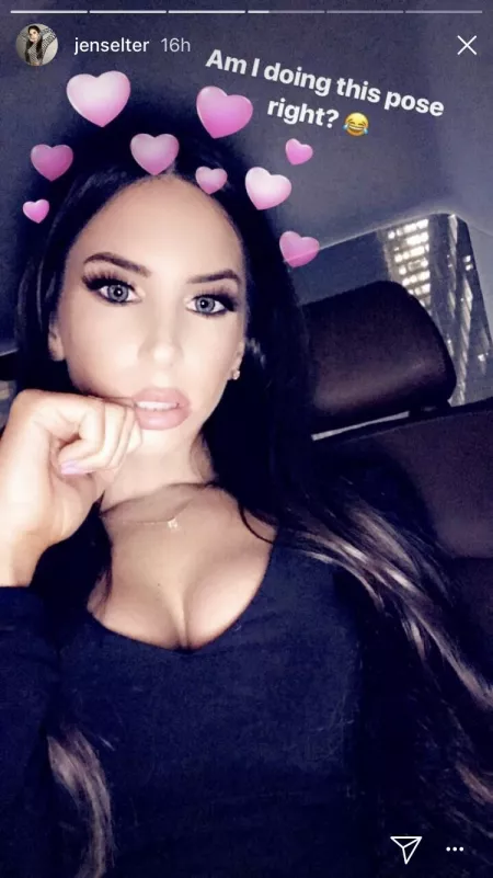 Great cleavage in her IG story by youngandhung94