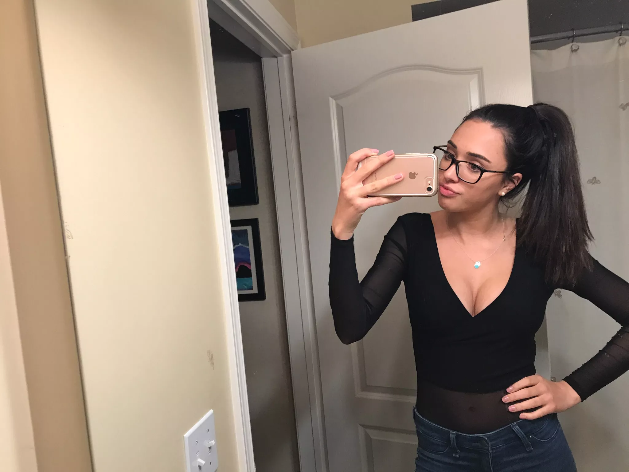 Great cleavage posted by TheFapscallion