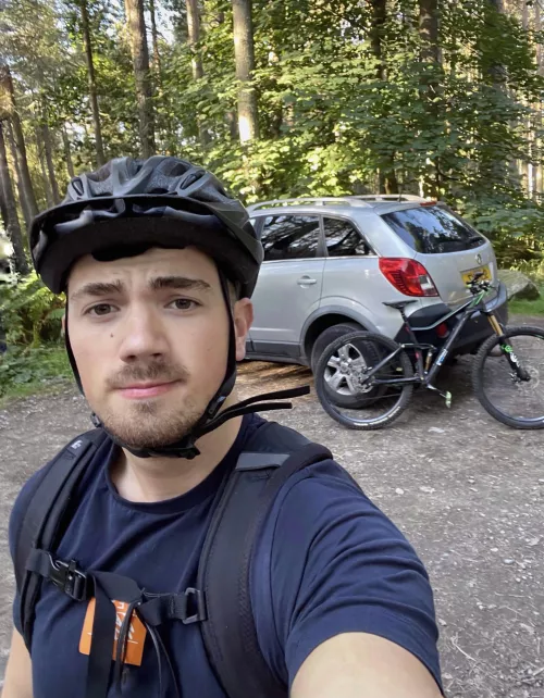 Great day for riding around! 🚲 by Muggy_Duke