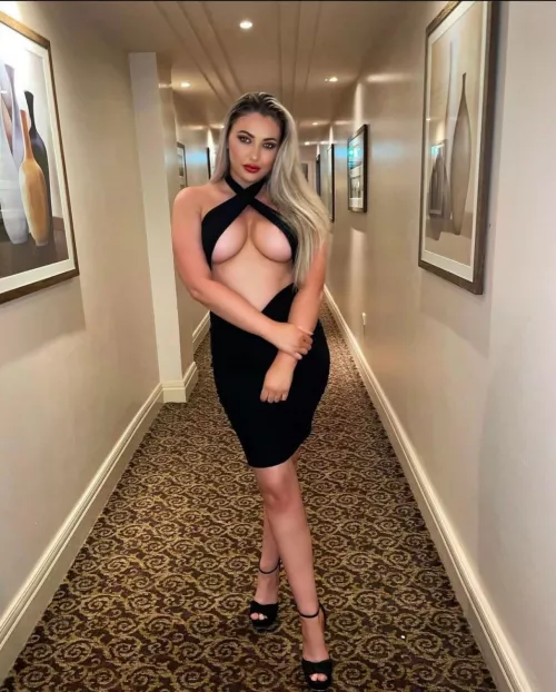 Great dress to go out in by Marc10000aa