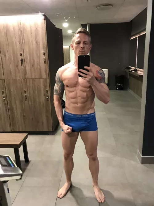 Great start of the week [M] by michaelbex77