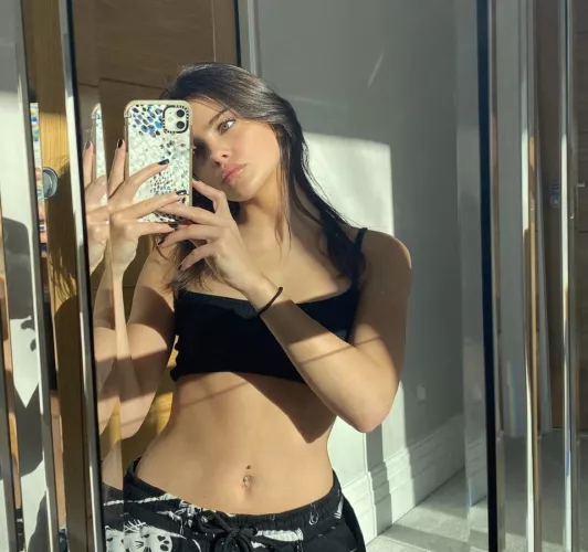 Great stomach by FamiliarBelt123