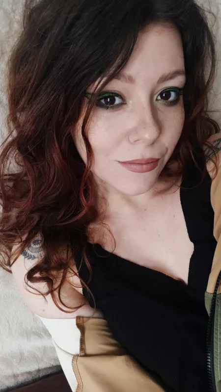 Green thick lines for rainy day, hope not get wet by st_magika_steff