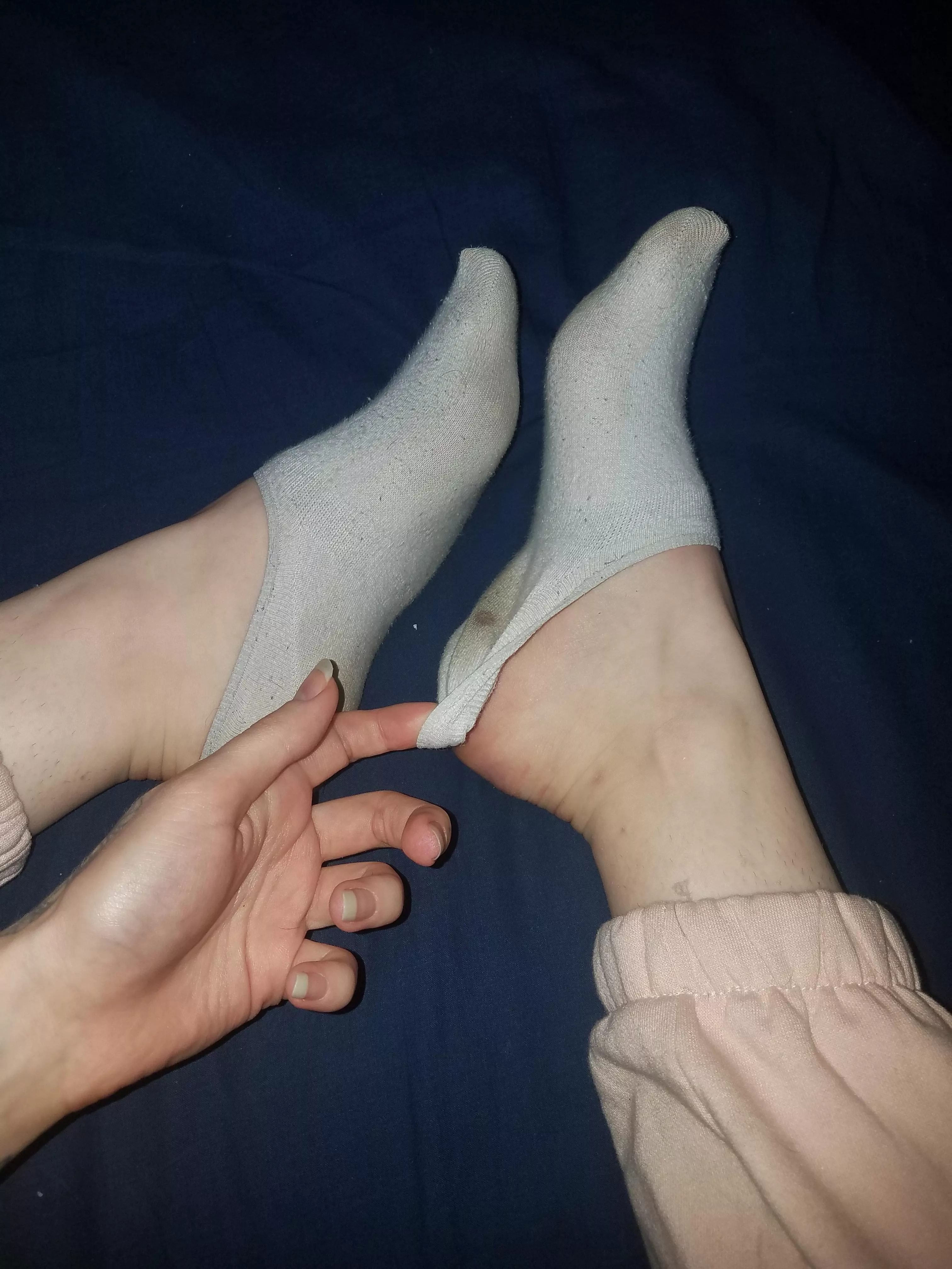 Greetings from Germany ✌🏻 Female posted by Lilo_Daily