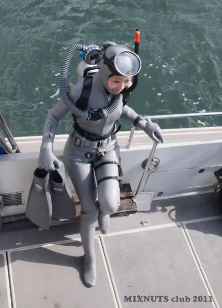 Grey Day by shiny_numbers