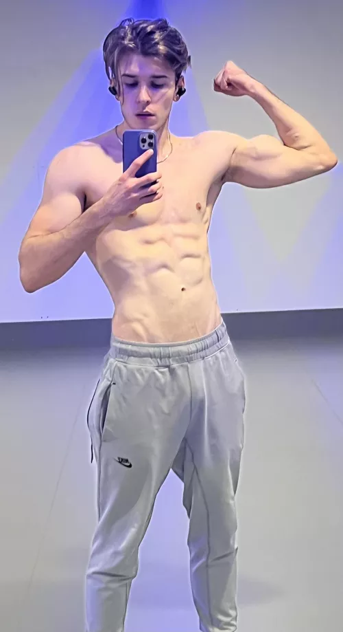 Grey pants on by Mioduszewsky