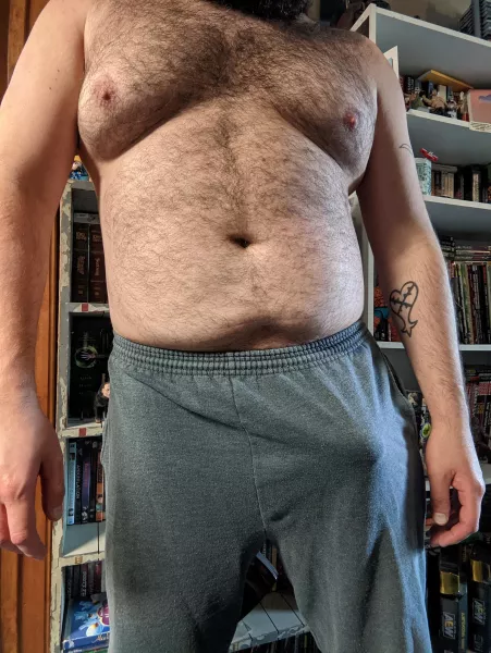 Grey sweatpants season, my guys! by MarkSinclair2000