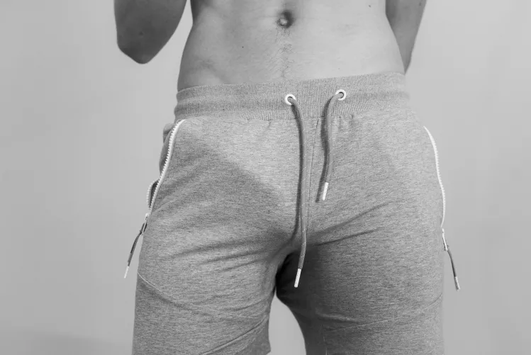Grey sweatshorts by justmax-