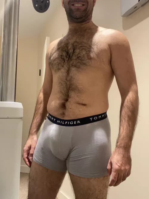 Grey wintry days… by gluteus2