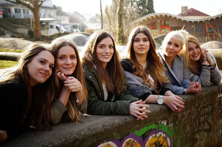 Group photo by HentaiTensaiShounen0