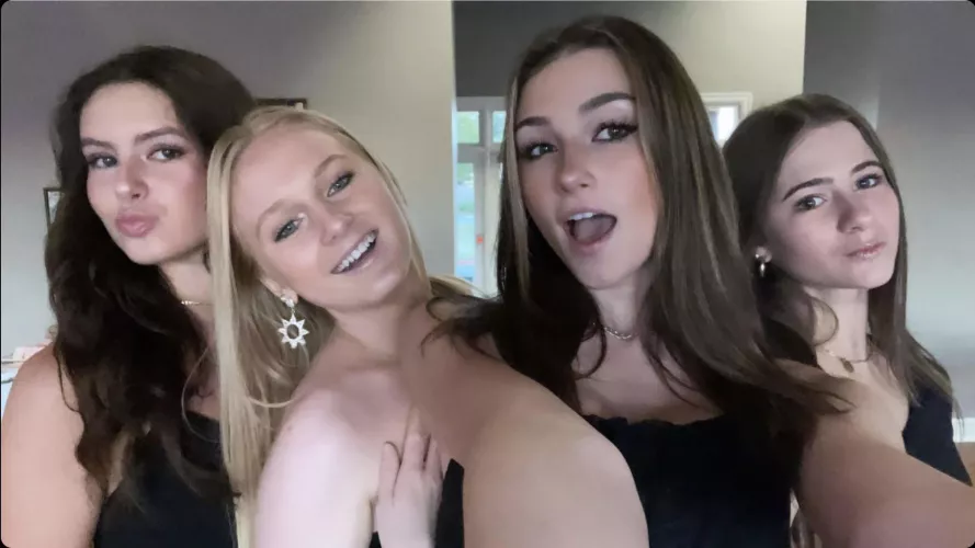 Group Selfie by crunchbacca