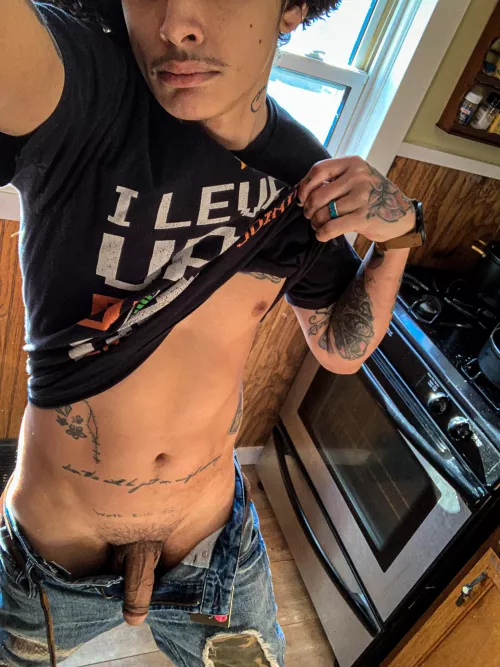 Growers > Showers ⬆️ ⬇️ by tattoodilf