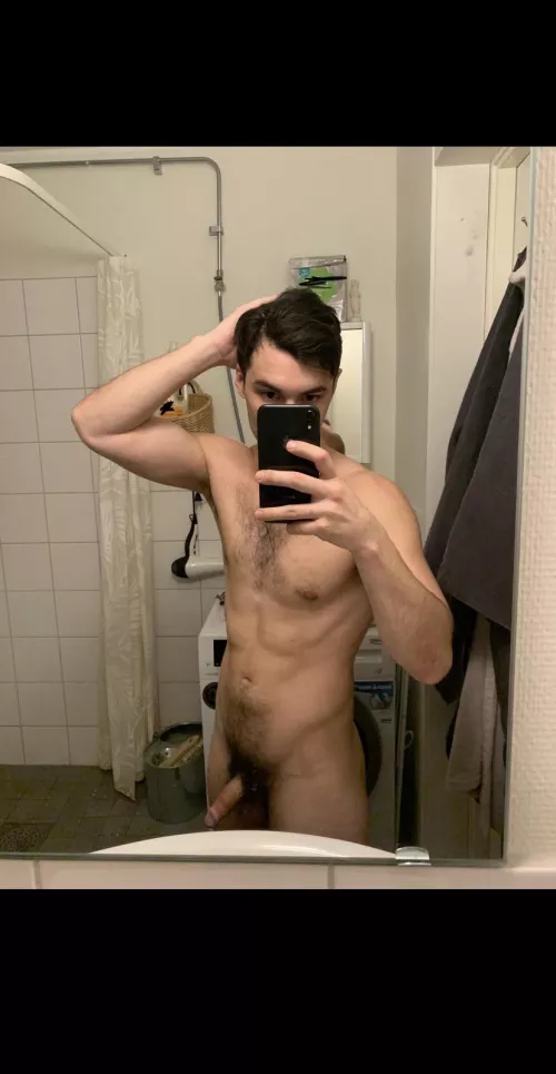 Growing it out 😏 by bbz_148