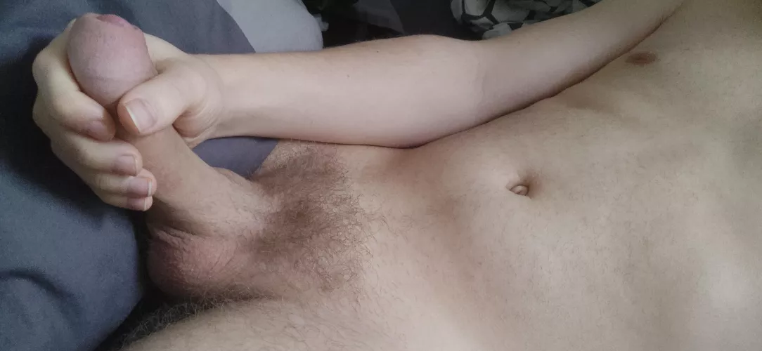 Growing out my pubes by Imaginary_Potatoes