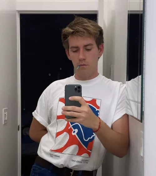 Guess my age by Mlliii