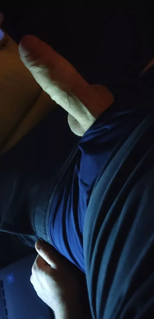 Guess my size? by ballsofsteel209