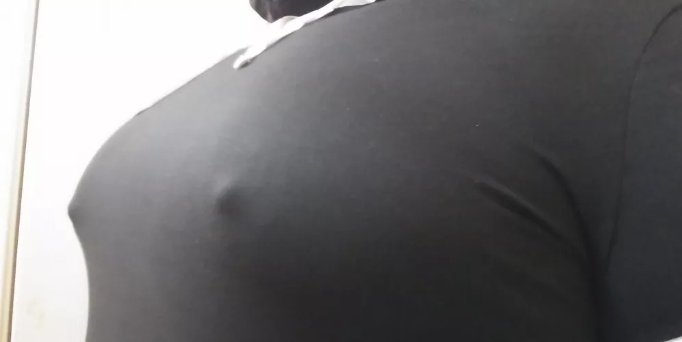 Guess tis a bti cold today ? by carpetsombrero