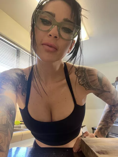 Guess what I’m cooking 😋❤️ by jessuhbelle1