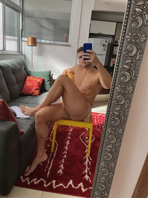 Guess what I'm thinking. by italofassin