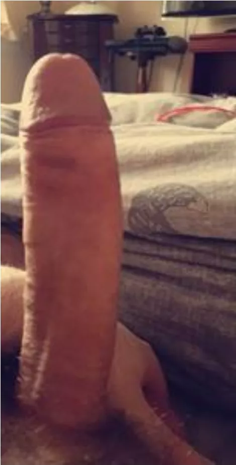 Guy 28yo, 7.5 inches, experienced bull, looking to join couple. Up for discussion, please see comments. Based in UK, but travel frequently to US for work. posted by jodude1992