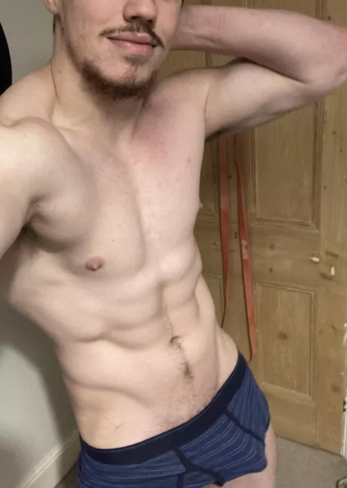 Had a good gym sesh today, come [M]assage my muscles by Unhappy_Issue_6181