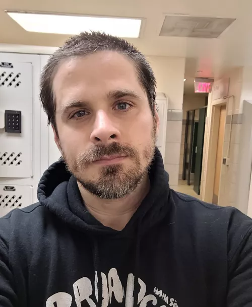 Had a good swim early this morning, and the endorphins flooding my brain have made me feel 7% more joyful. by sturmjude