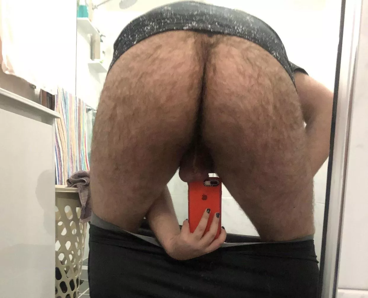 had a hard day~ just wish i had something else hard in this hole~ posted by riggz_lol