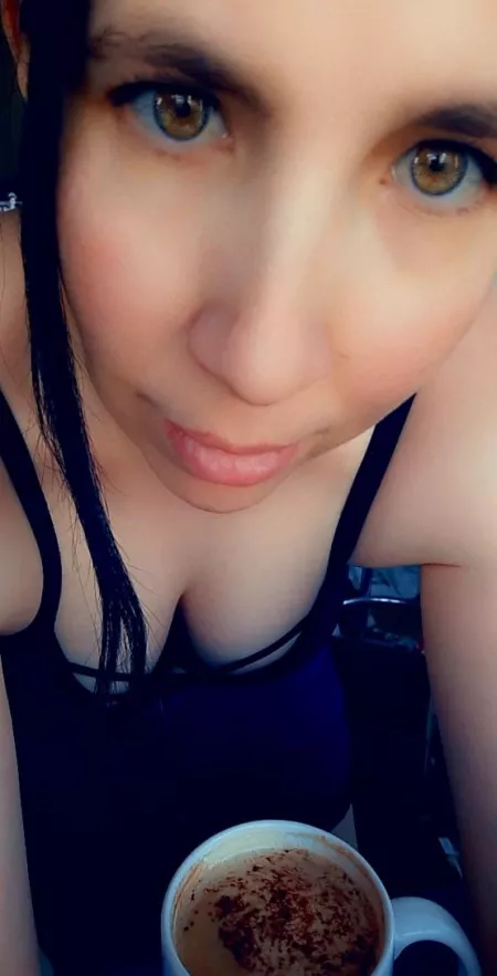 Had a pretty great Monday today! Just need to get through Tuesday 😊 anyone wanna distract me? 😈😜😈 by Aussiemilf2046