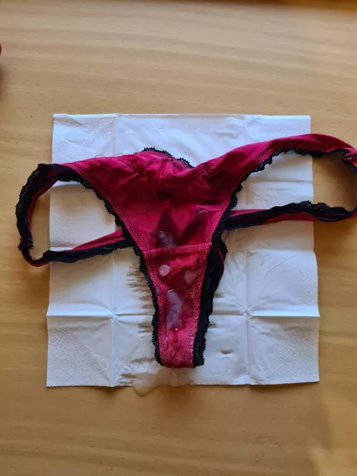 Had some fun with this trophy by ElMulato