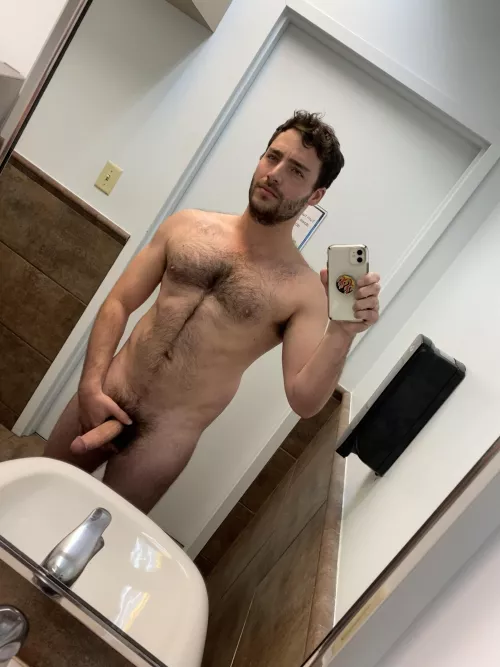 Had time for a quick picture at work by anotherc0unt