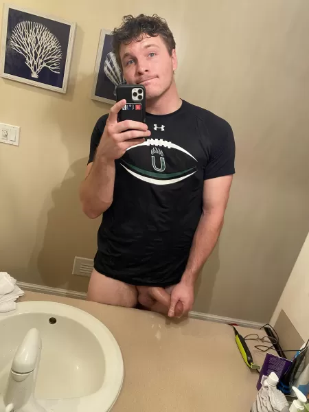 Had to rub one out real quick before hopping on Apex Legends by AboyfromUtah